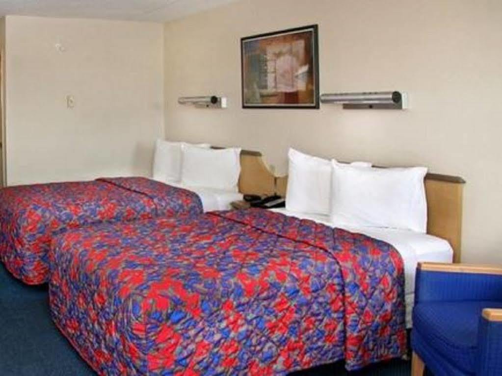 Red Roof Inn Mt Laurel Mount Laurel Exteriér fotografie